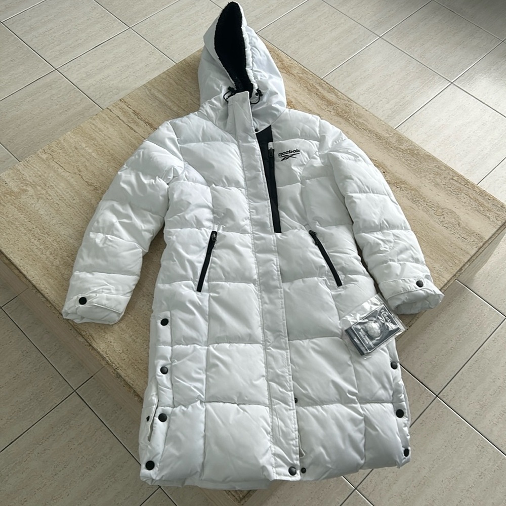 NWT Reebok winter puffer jacket size S
